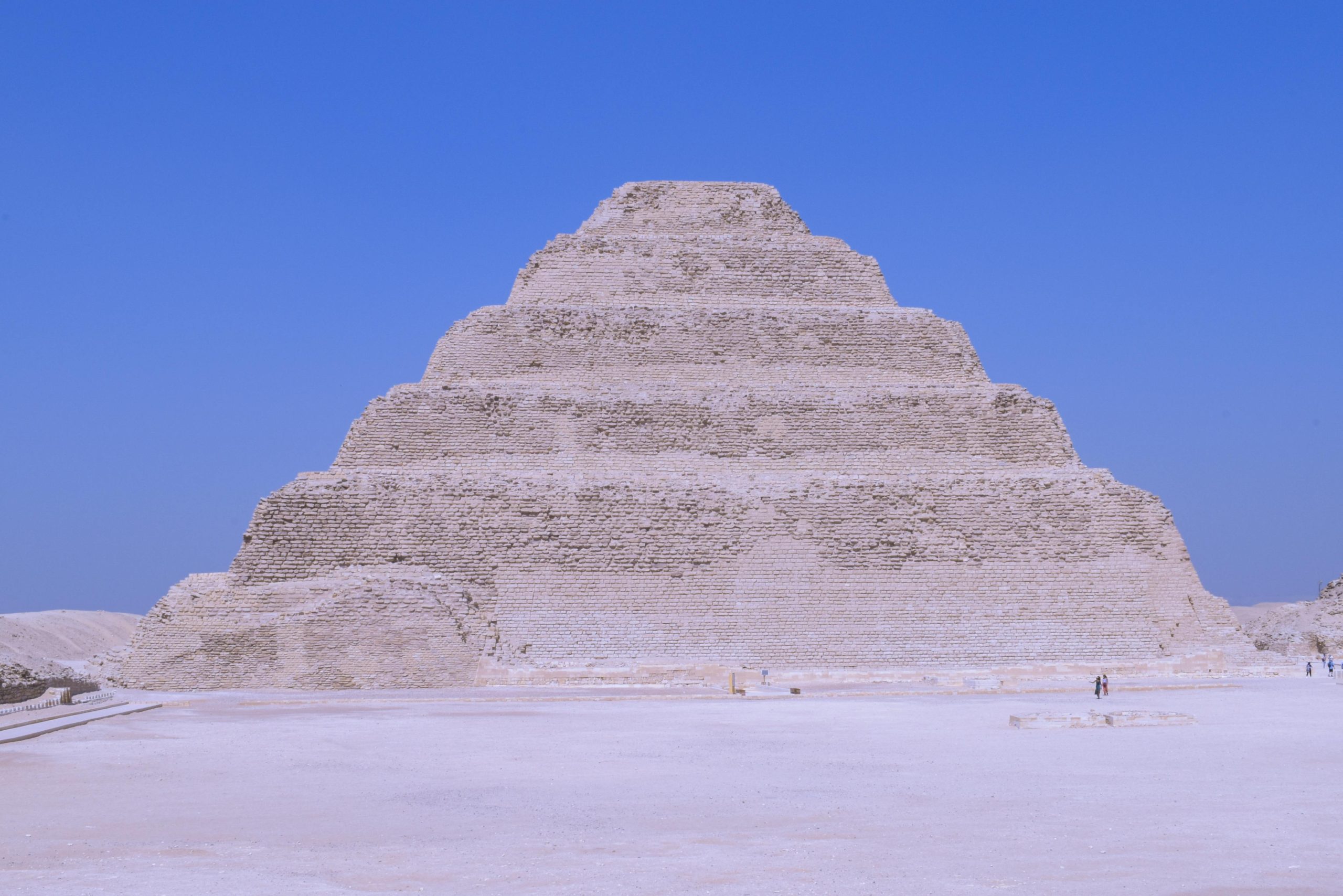 Full day pyramids Memphis and sakkara complexes.